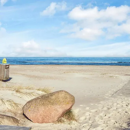 Apartment 6 Person In *